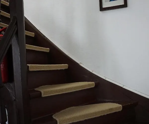 בית נופש Historisches Fachwerkhaus *