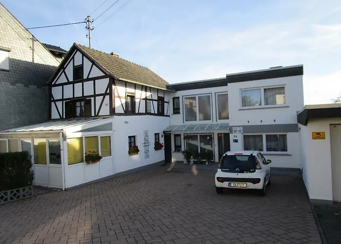 בית נופש Historisches Fachwerkhaus *